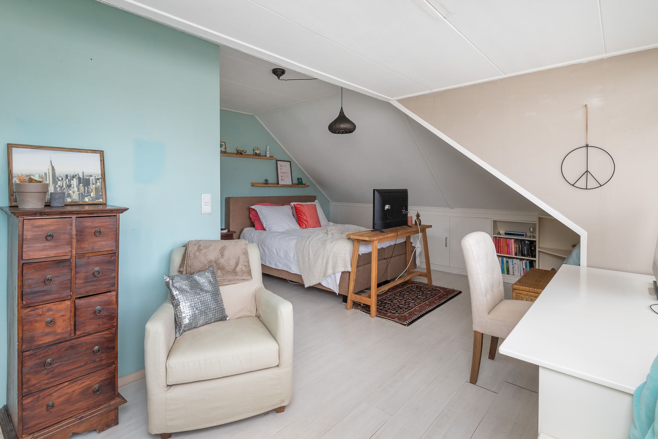 Foto 30 van Burg Van Heugtenlaan 157