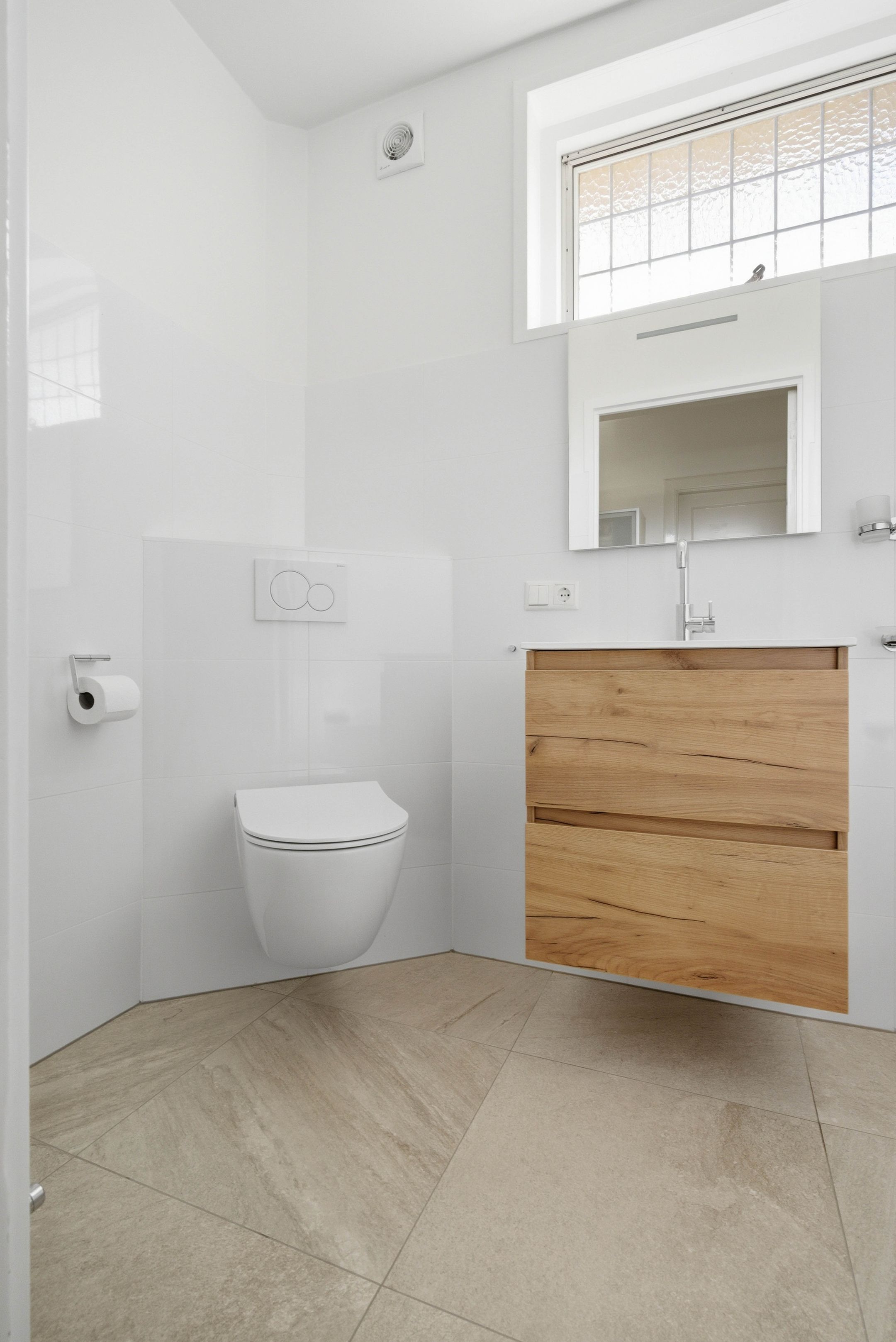 Foto 36 van St. Annastraat 359