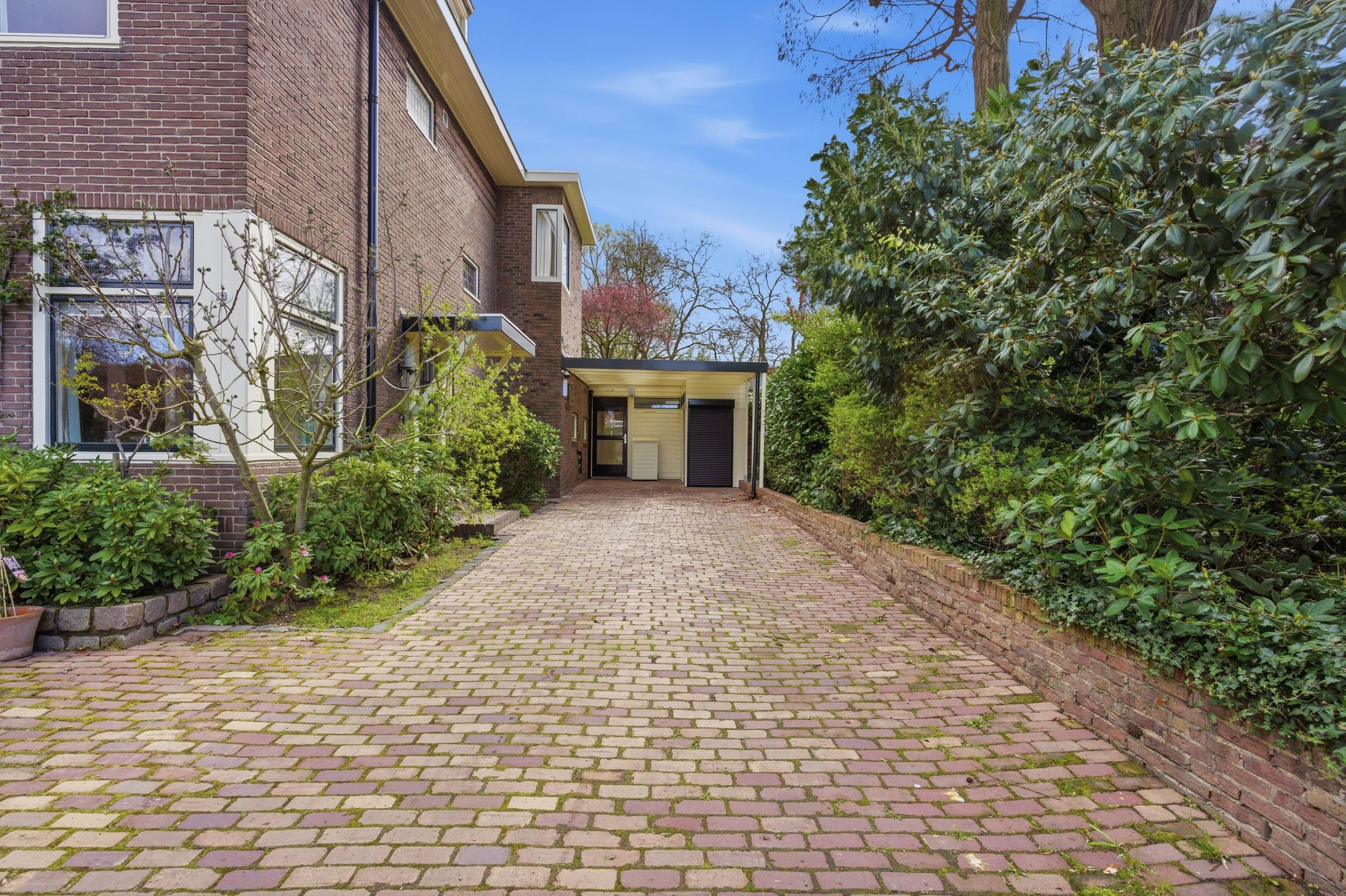 Foto 54 van St. Annastraat 359