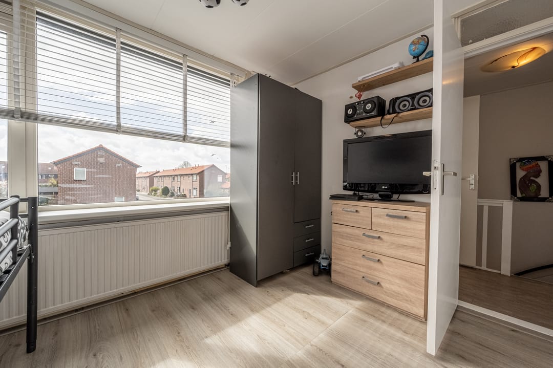 Foto 16 van Julianastraat 18