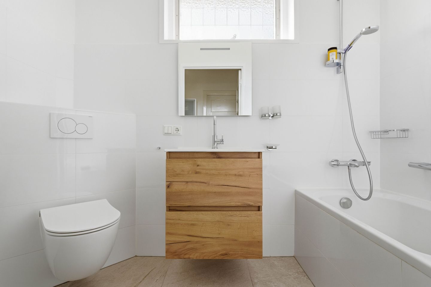 Foto 35 van St. Annastraat 359