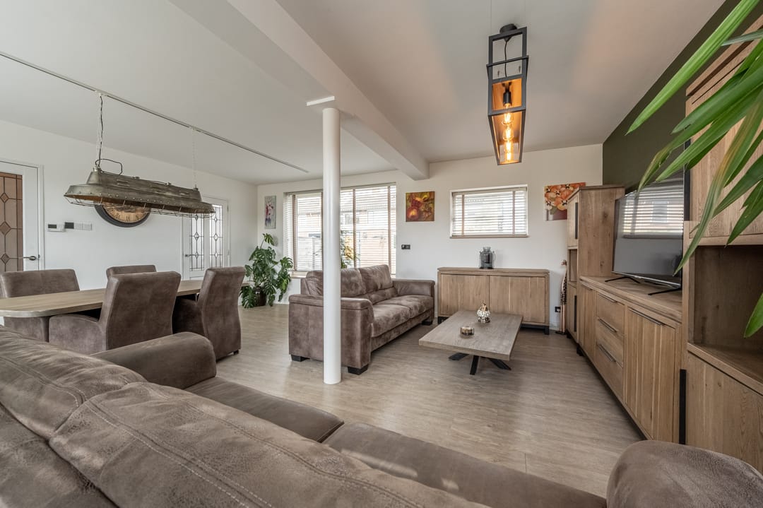 Foto 7 van Julianastraat 18