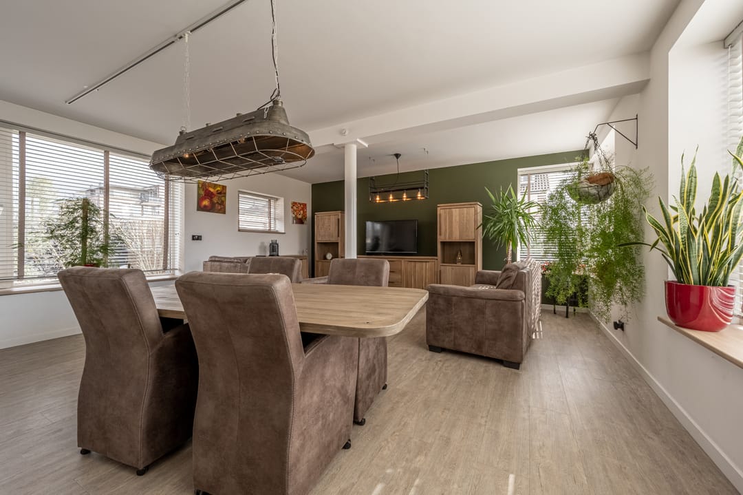 Foto 2 van Julianastraat 18