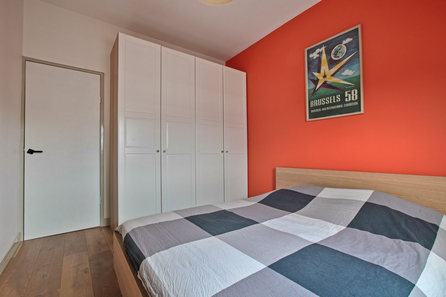 Photo 14 of Kostverlorenstraat 2-4
