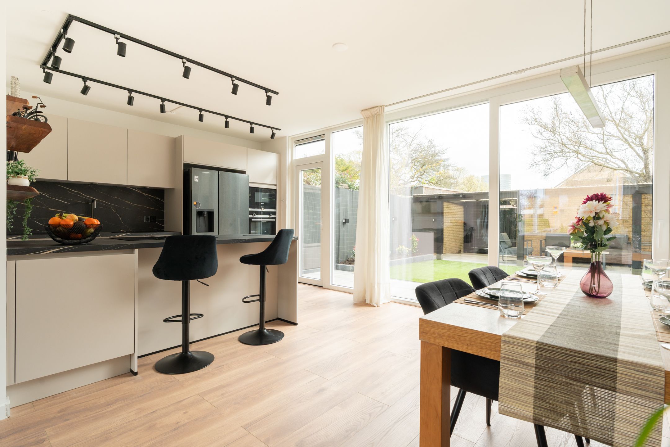 Foto 9 van Graan voor Visch 15302