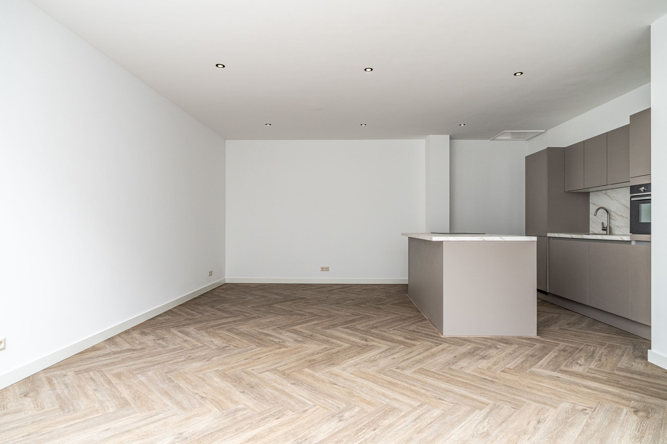 Foto 15 van Van der Werfstraat 60