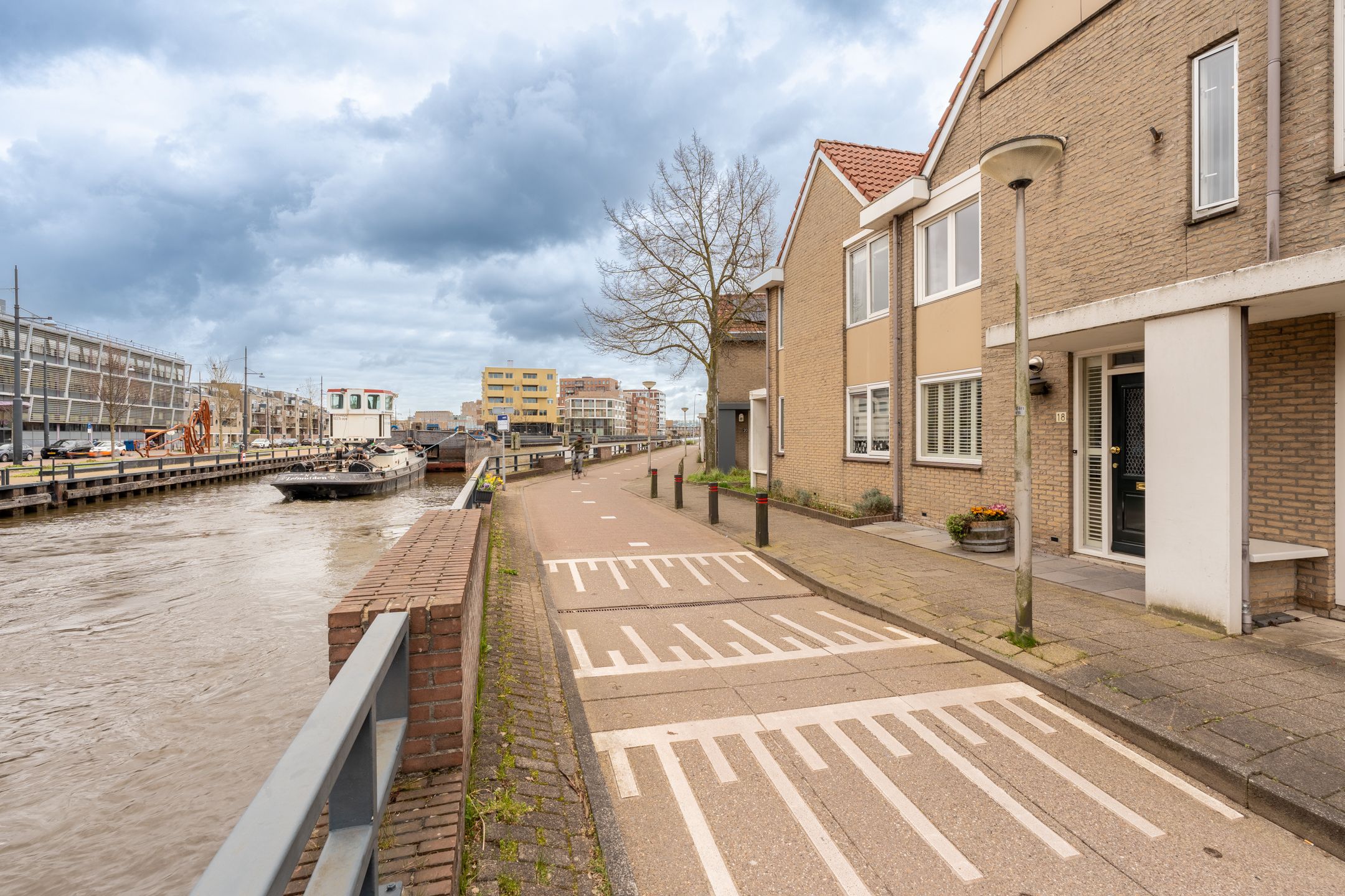 Foto 51 van Prins Hendrikkade 18