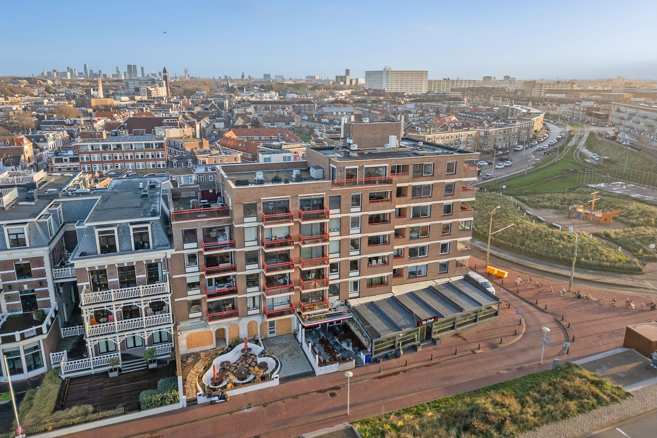 Photo 27 of Zeeruststraat 88