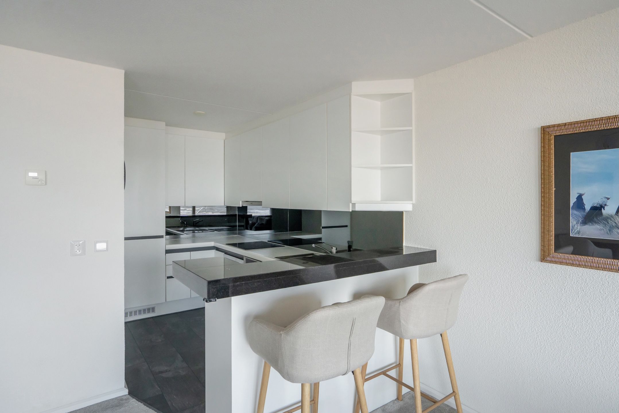 Photo 15 of Zeeruststraat 88