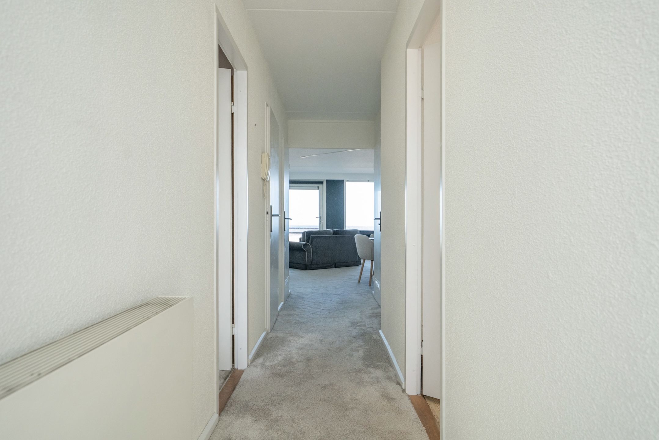 Photo 6 of Zeeruststraat 88