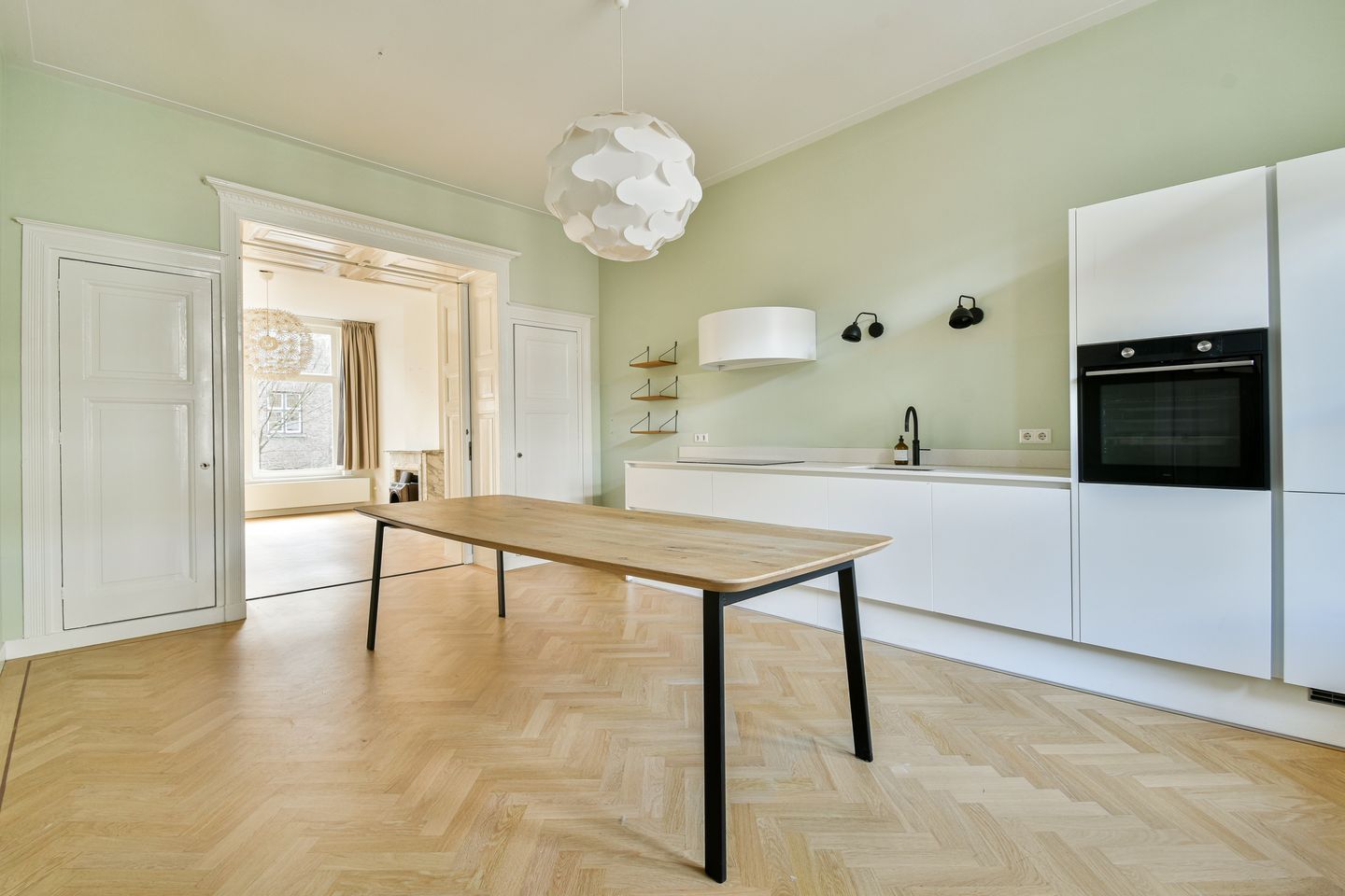 Photo 4 of Frans van Mierisstraat 96-2