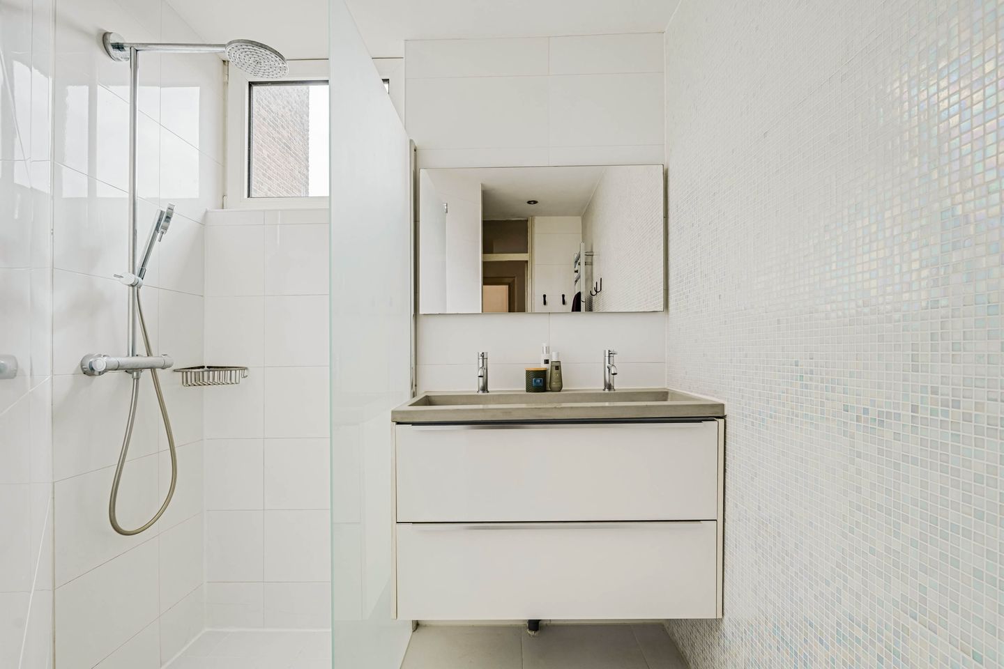 Foto 14 van Bonaireplein 11-3