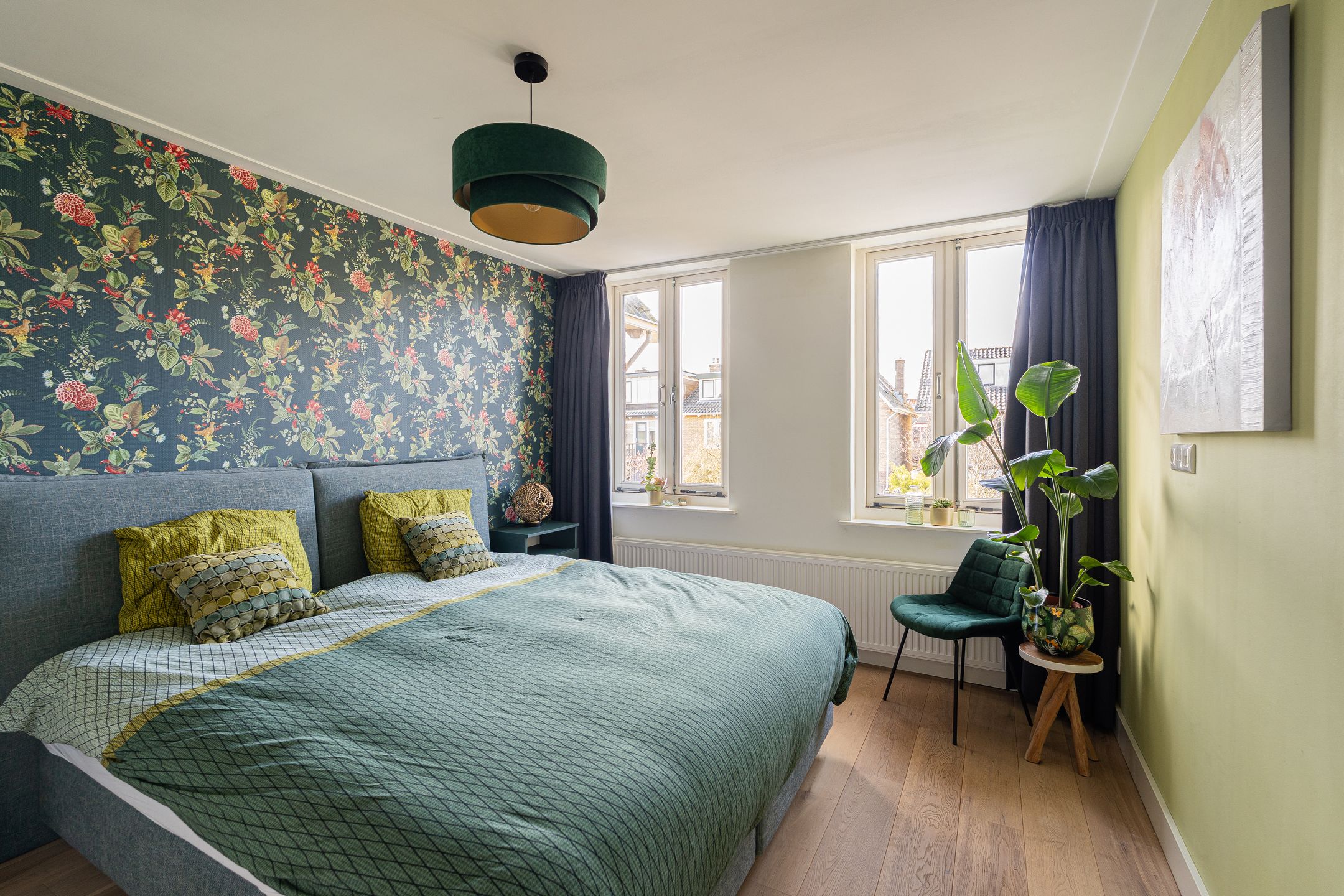 Photo 21 of Theemsstraat 11