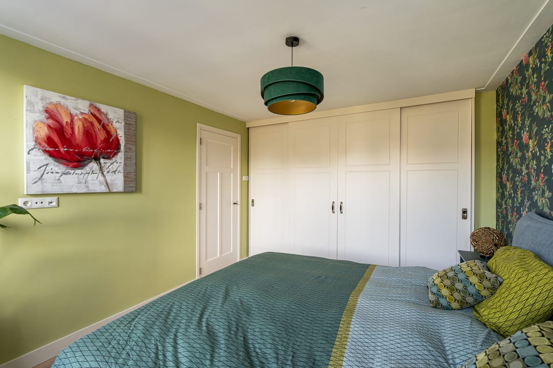 Photo 22 of Theemsstraat 11