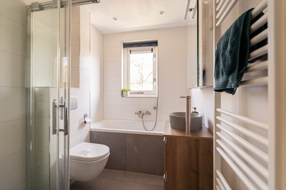 Photo 28 of Theemsstraat 11