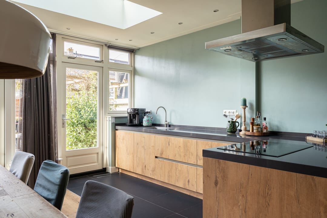 Photo 13 of Theemsstraat 11