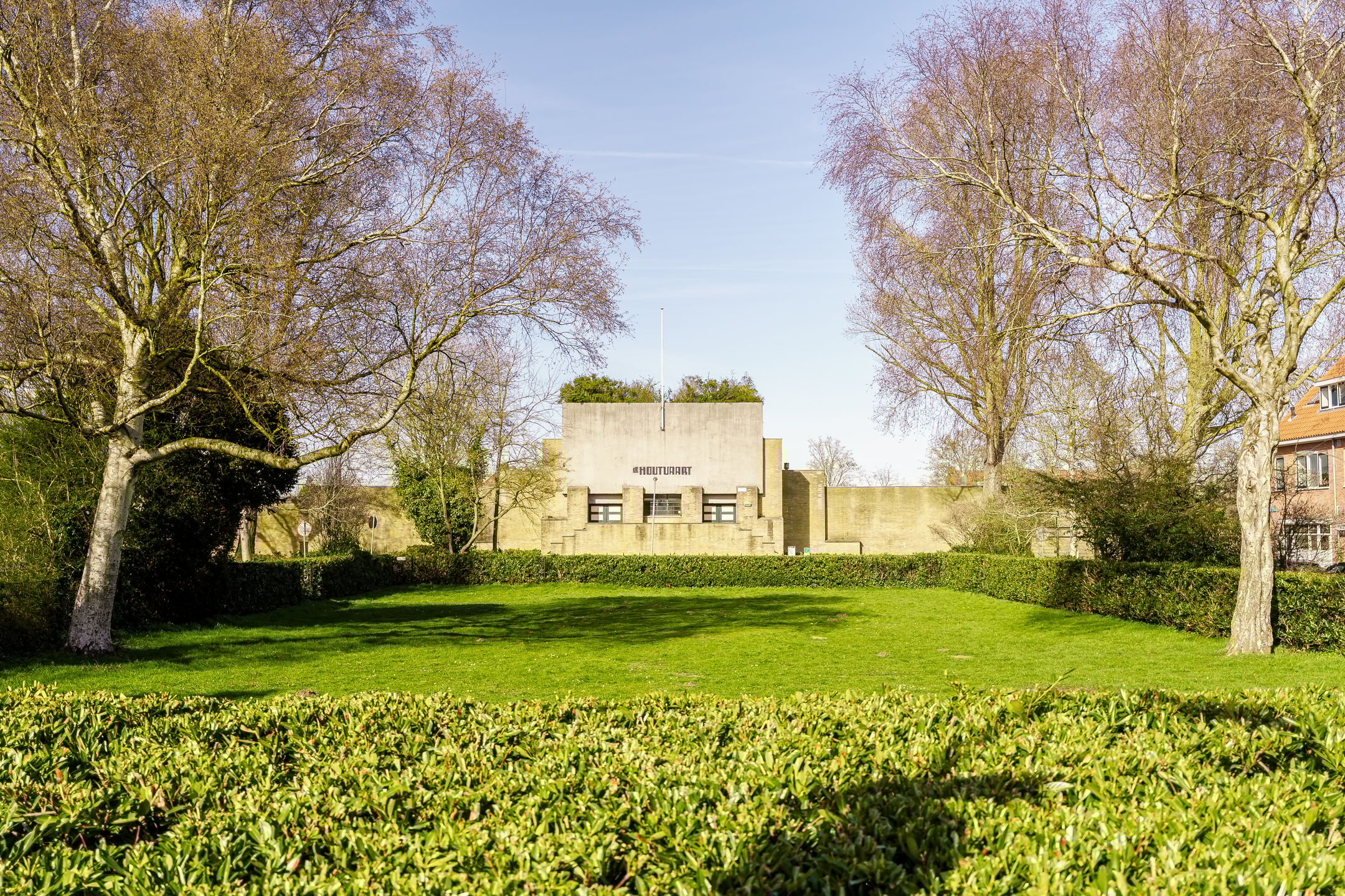 Photo 36 of Theemsstraat 11