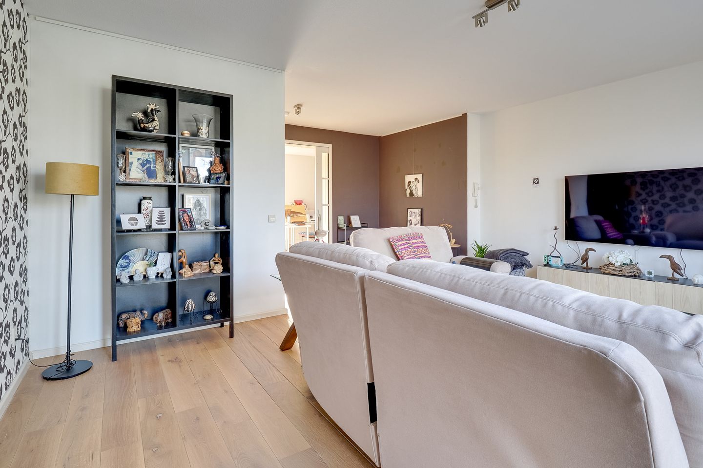 Spacious Waterfront Townhouse with Five Bedrooms in Terwijde-Oost — 19