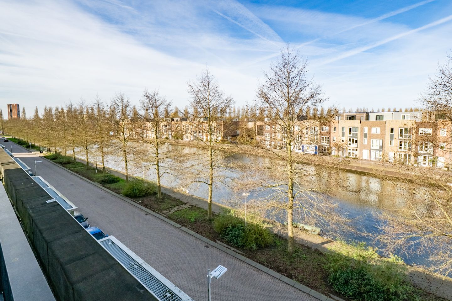 Spacious Waterfront Townhouse with Five Bedrooms in Terwijde-Oost — 49