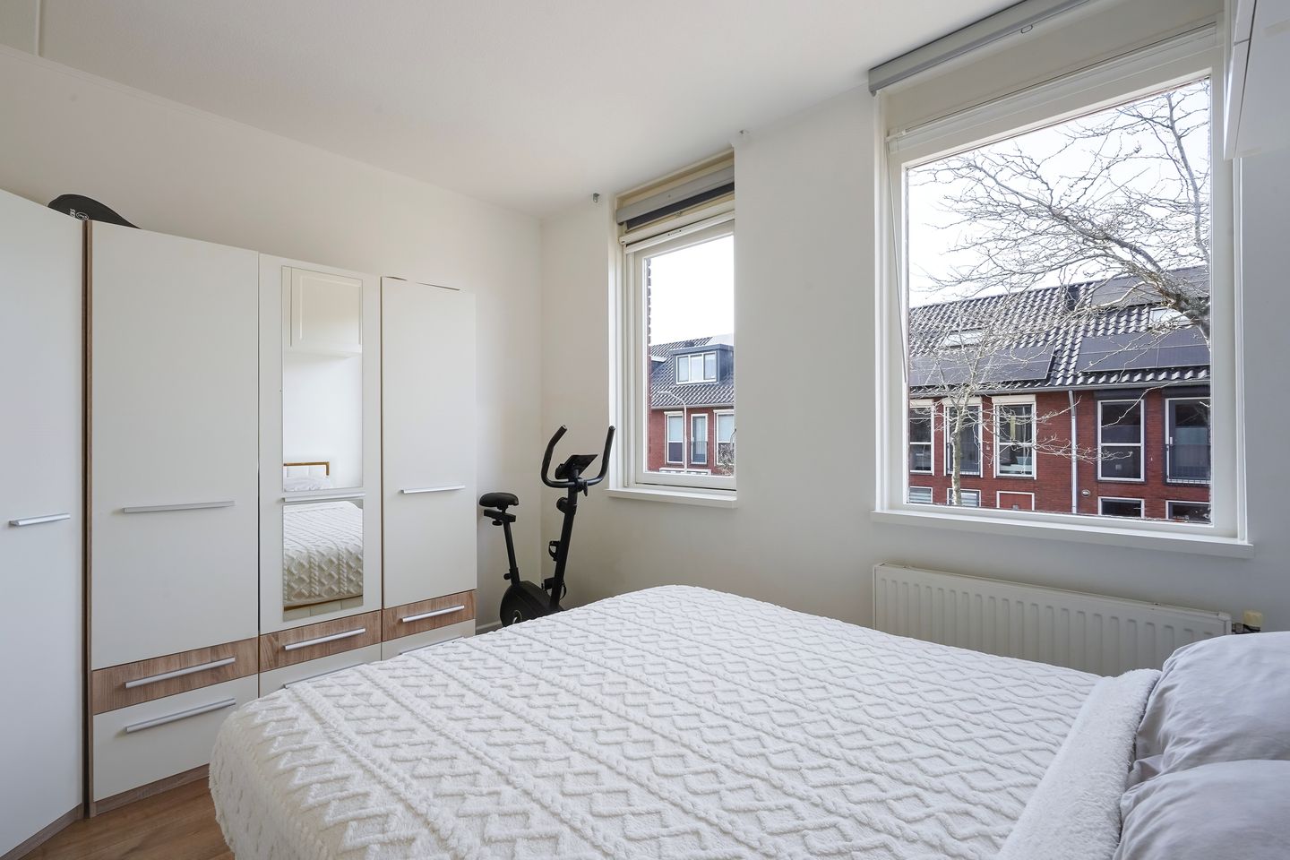 Move-in ready terraced home with A-label and sunny garden — 18