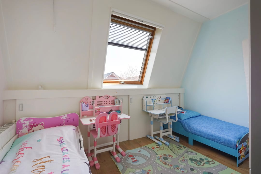 Move-in ready terraced home with A-label and sunny garden — 21