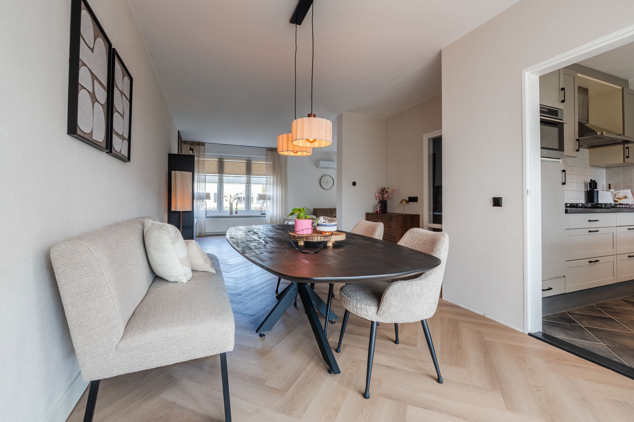 Spacious Semi-Detached Home with 4 Bedrooms, Garage and Energy Label B — 12