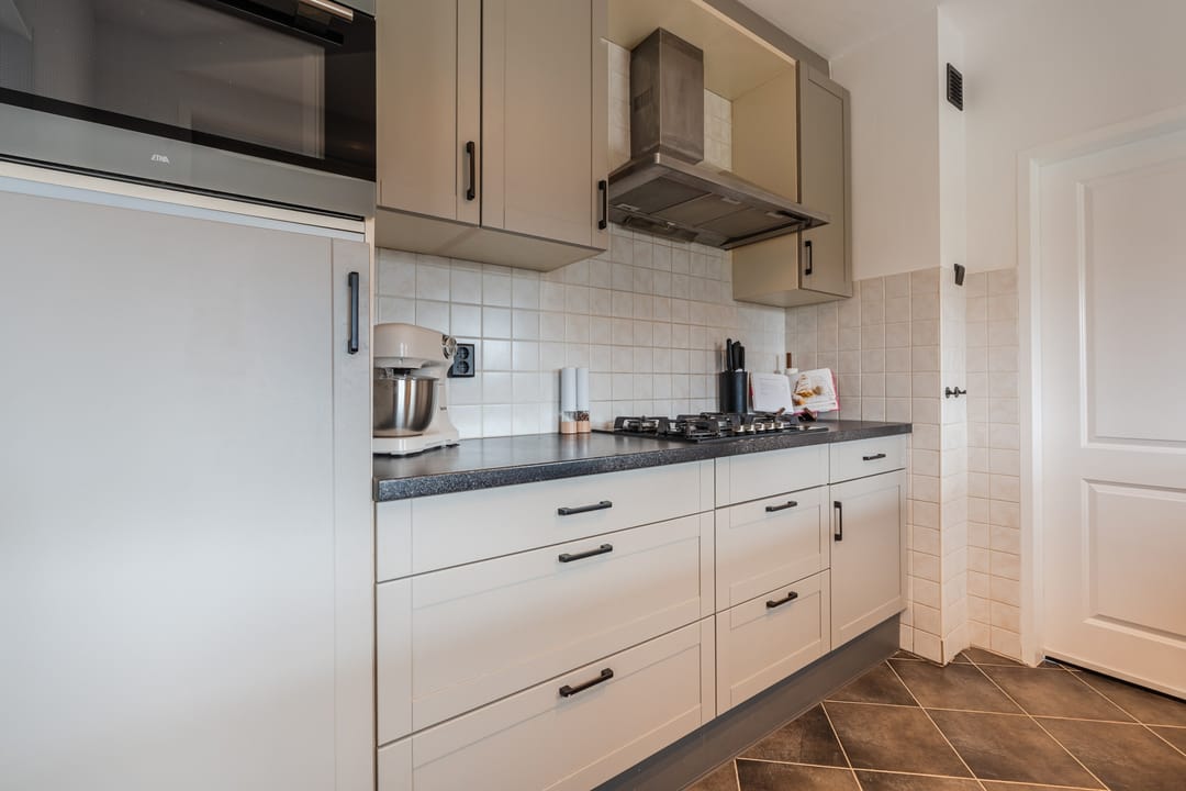 Spacious Semi-Detached Home with 4 Bedrooms, Garage and Energy Label B — 16