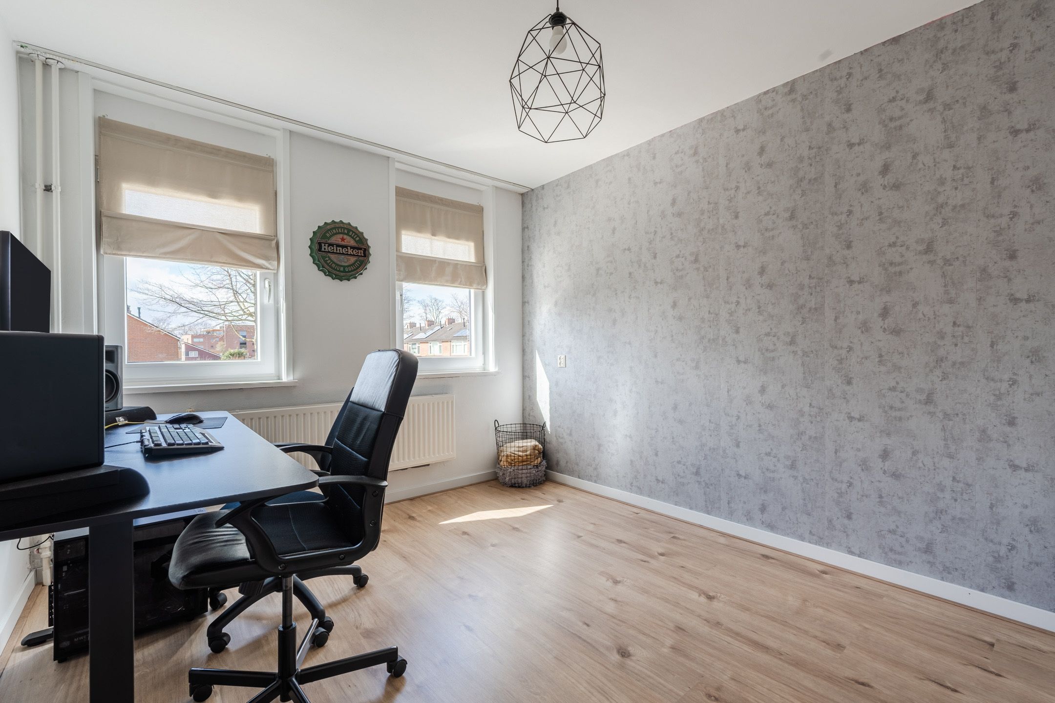 Spacious Semi-Detached Home with 4 Bedrooms, Garage and Energy Label B — 30