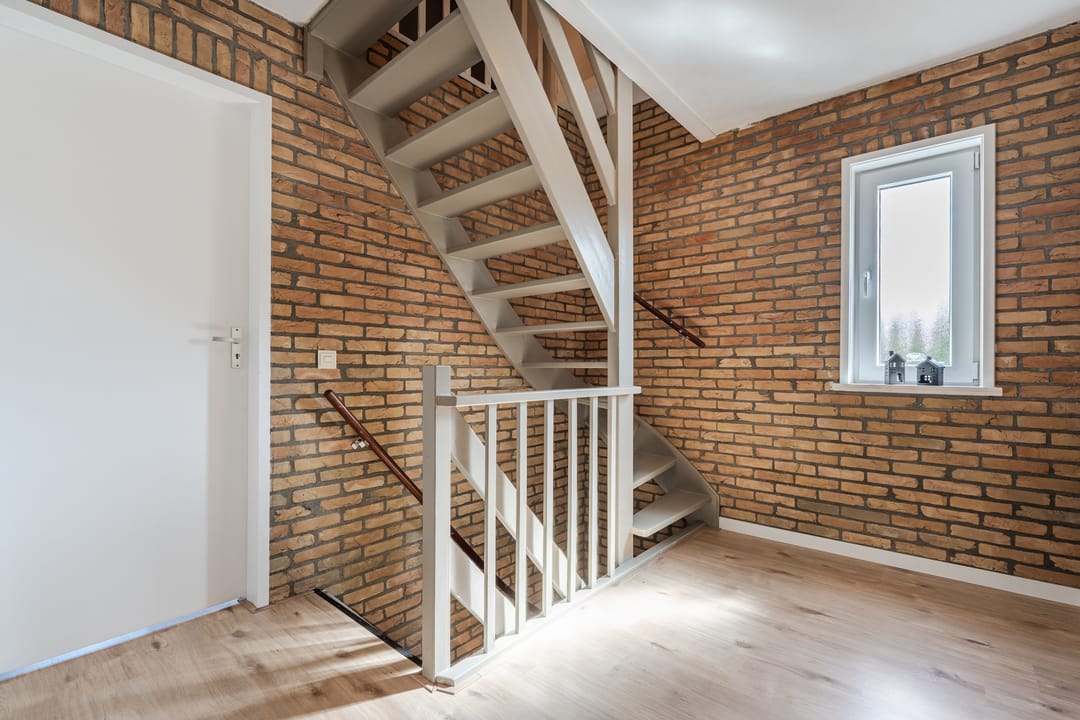 Spacious Semi-Detached Home with 4 Bedrooms, Garage and Energy Label B — 38