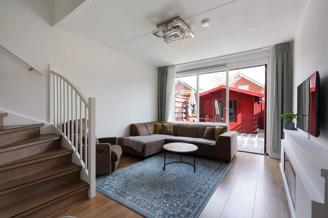 Move-in ready terraced home with A-label and sunny garden — 13