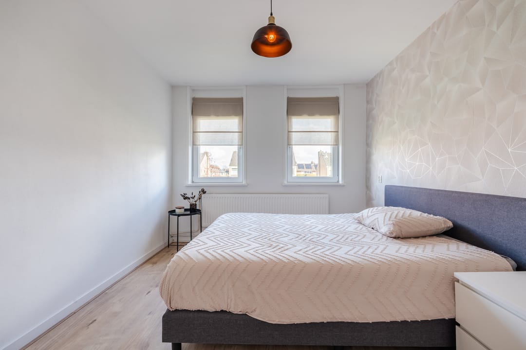 Spacious Semi-Detached Home with 4 Bedrooms, Garage and Energy Label B — 26