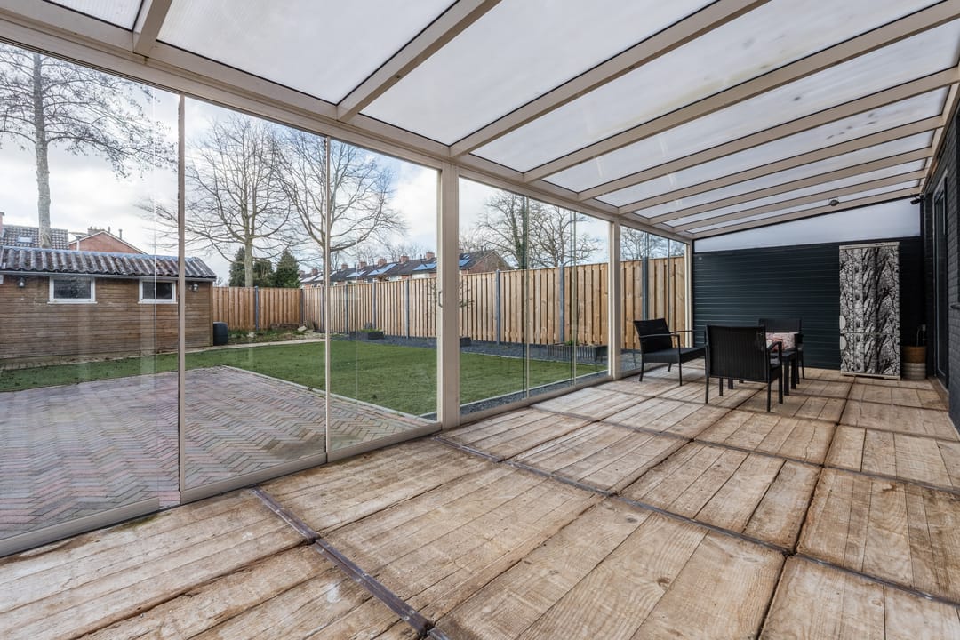 Spacious Semi-Detached Home with 4 Bedrooms, Garage and Energy Label B — 46
