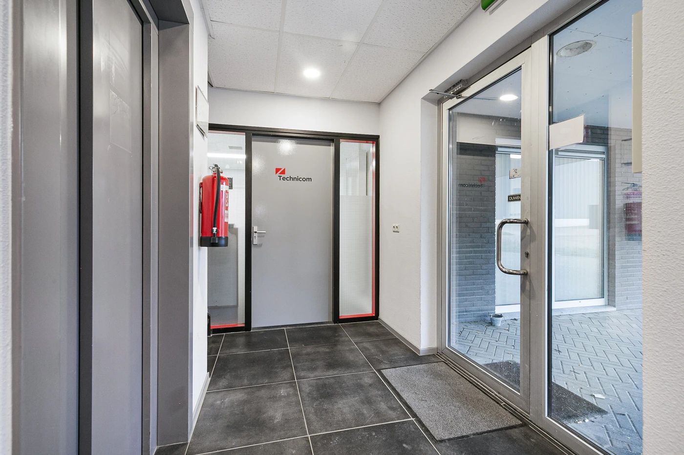 Bekijk foto 4 van Business Park Stein 174