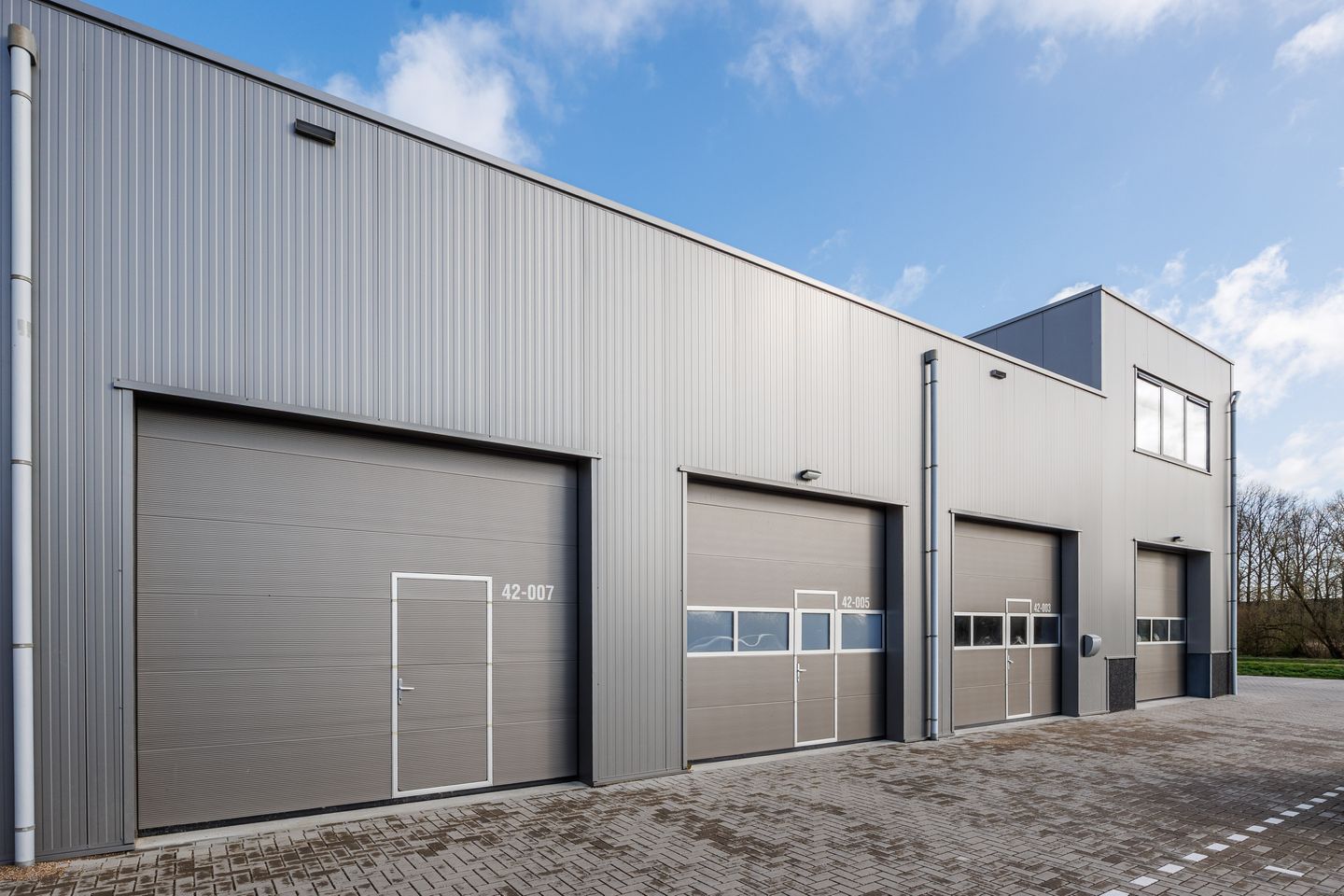 Bekijk foto 2 van Kerkstraat 42-005