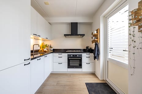 Stelmaker 21 tertiary image