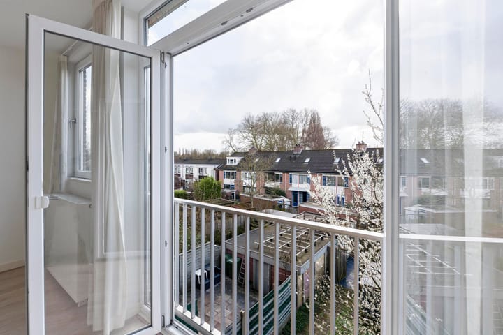 Studio te koop: Dordtsestraatweg 673B, Rotterdam