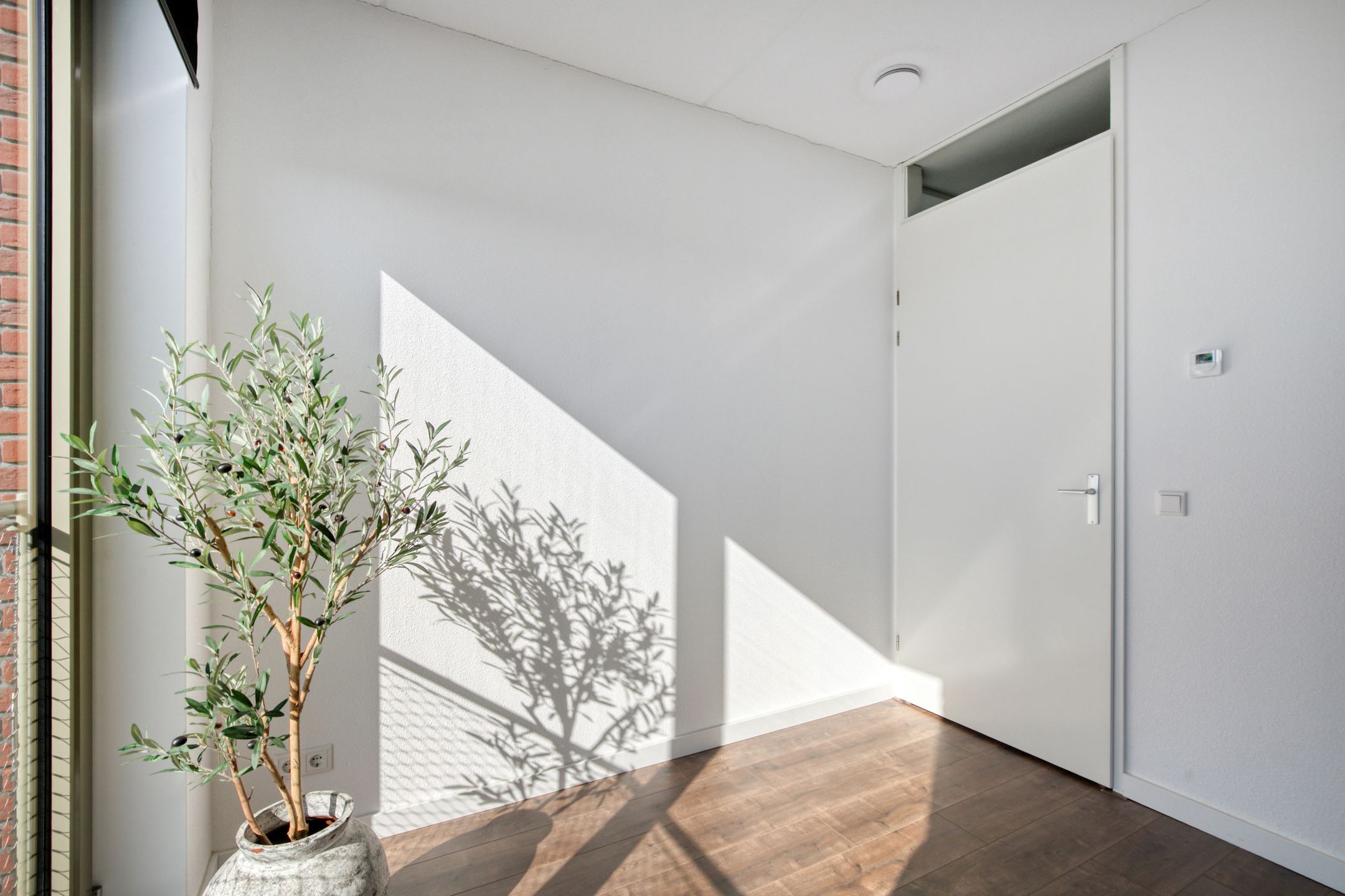 Virtually new energy-efficient terraced home with 2 living rooms in Dronten — 25