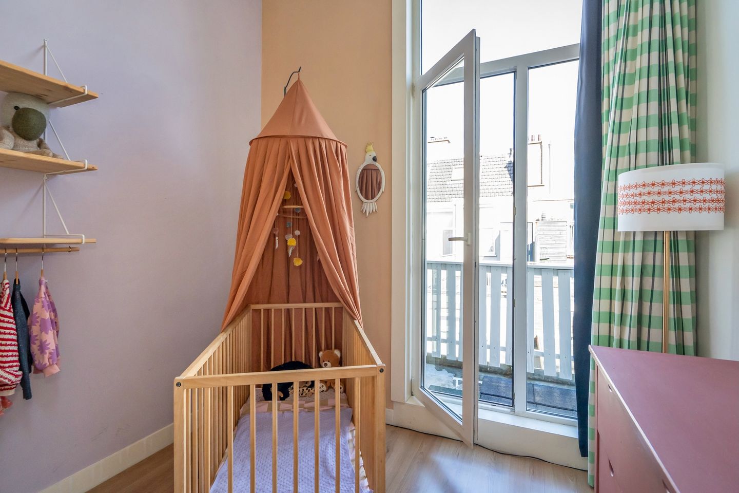 Foto 25 van Valkenboskade 233