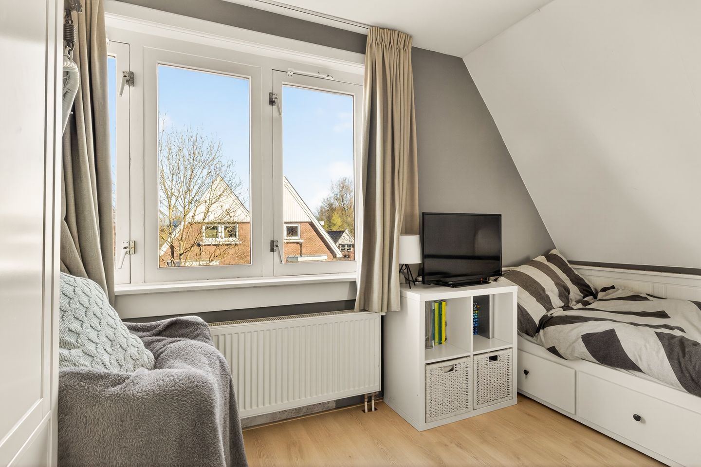 Foto 44 van Kadoelenweg 342