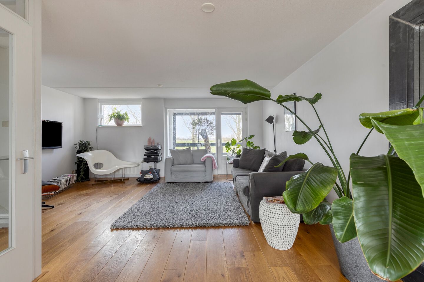 Foto 19 van de Vaart 38