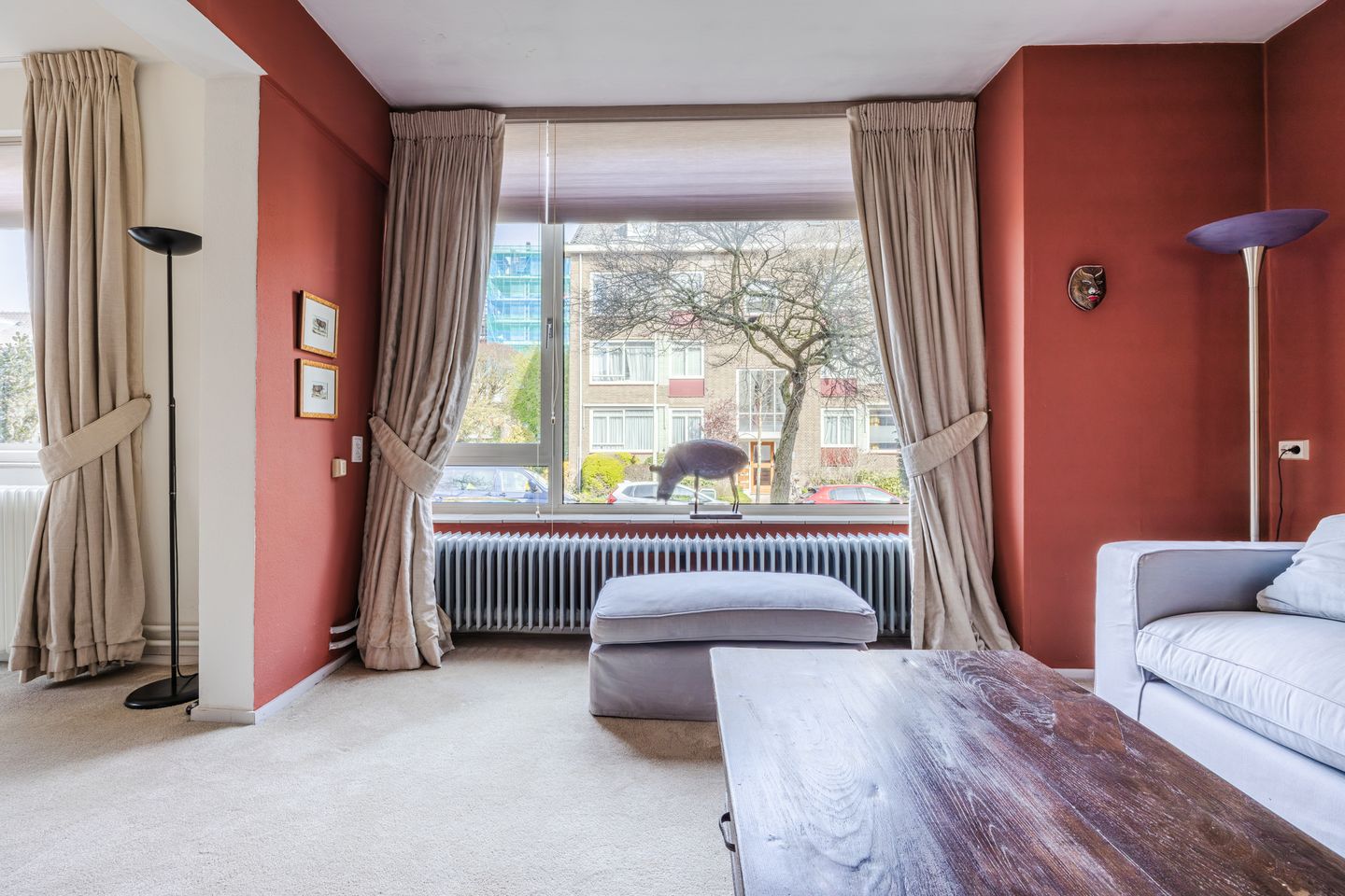 Light corner apartment in popular Bezuidenhout with sunny southwest balcony — 13
