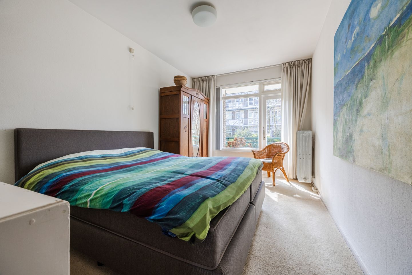 Light corner apartment in popular Bezuidenhout with sunny southwest balcony — 19