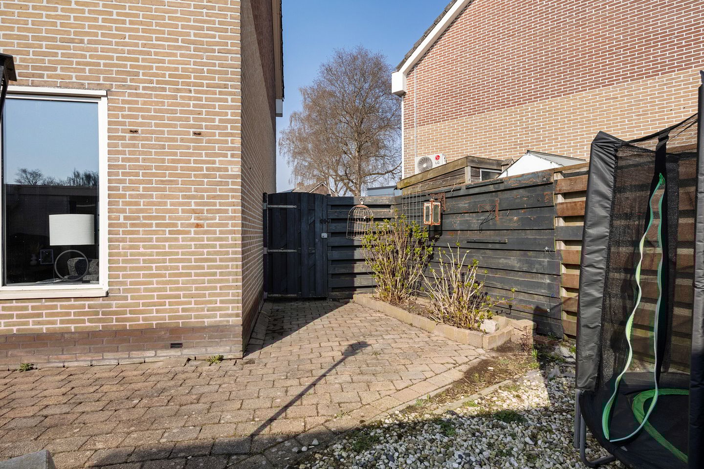 Foto 40 van Titanstraat 6