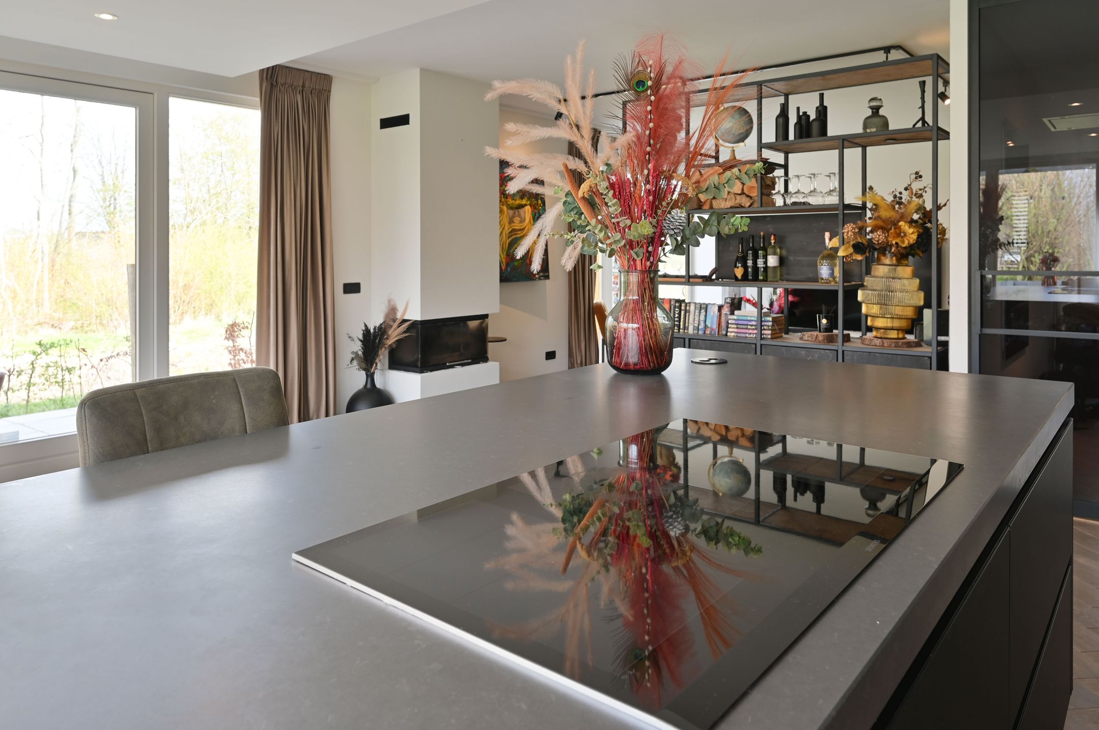Luxury Detached Home in Duin with Dream Kitchen and Dual Bathrooms — 13