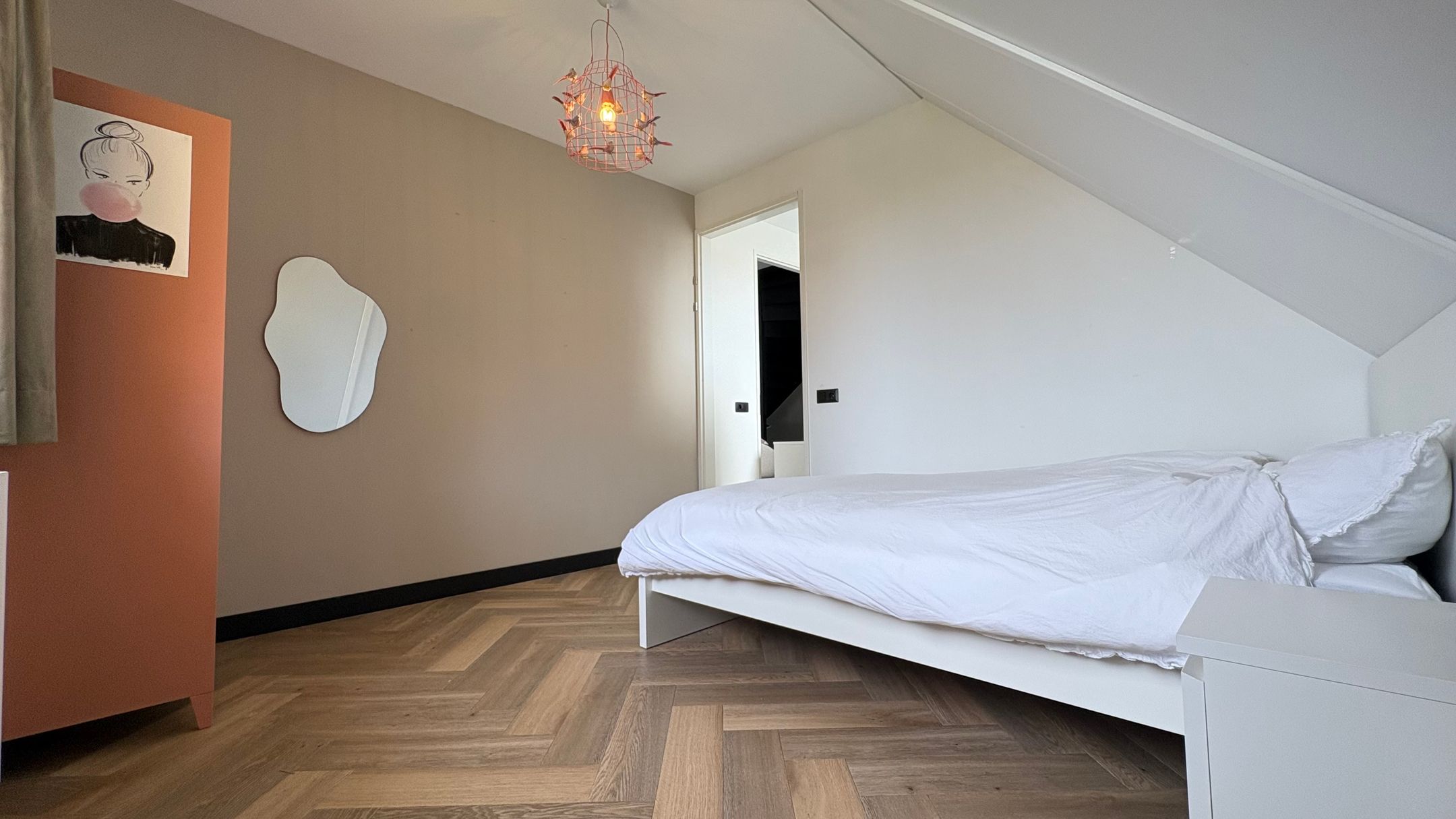 Luxury Detached Home in Duin with Dream Kitchen and Dual Bathrooms — 17