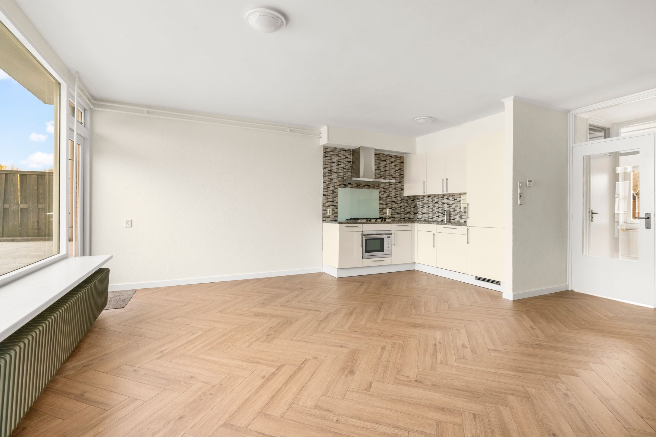 Photo 6 of Van den Berghlaan 291-A