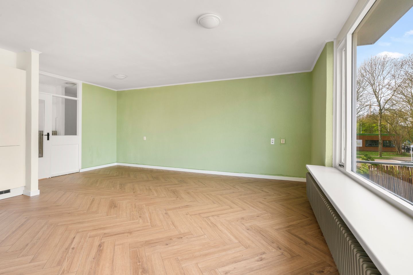 Photo 5 of Van den Berghlaan 291-A