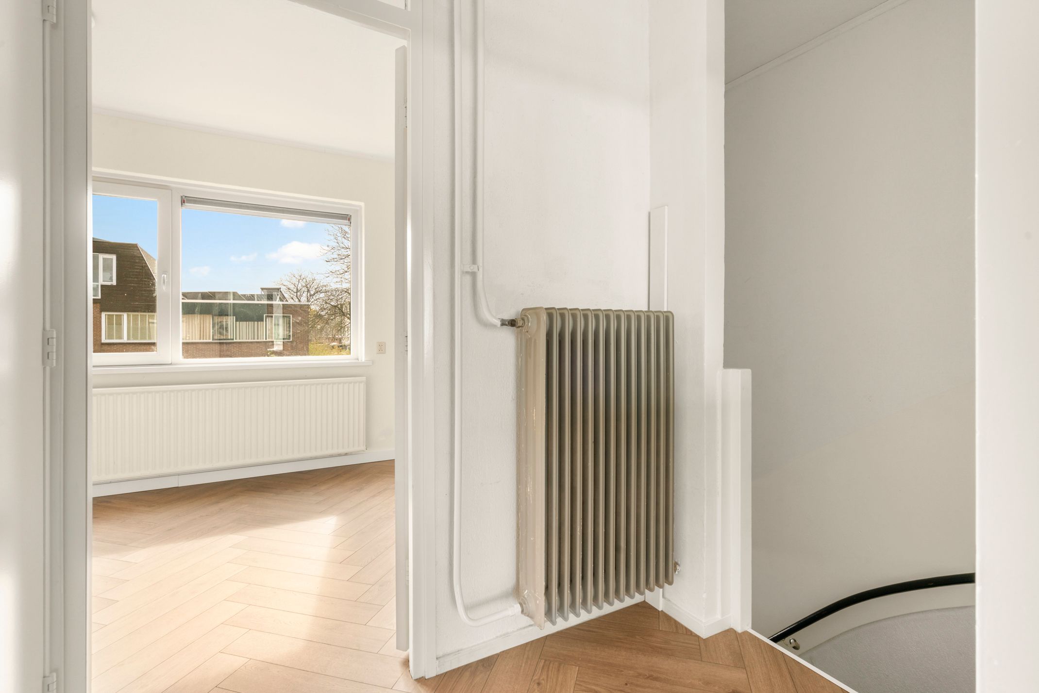Photo 15 of Van den Berghlaan 291-A