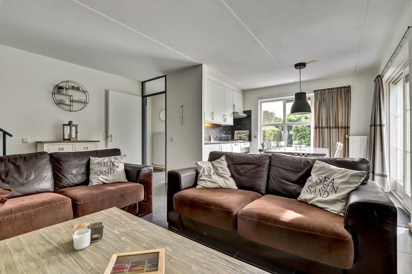 Foto 5 van Pholas 12