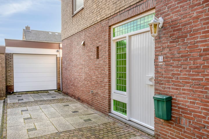 Photo 4 of Auwerhofstraat 25